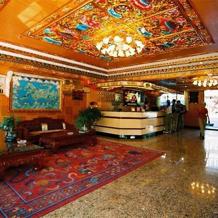 Yak Hotel Lhasa Eksteriør billede