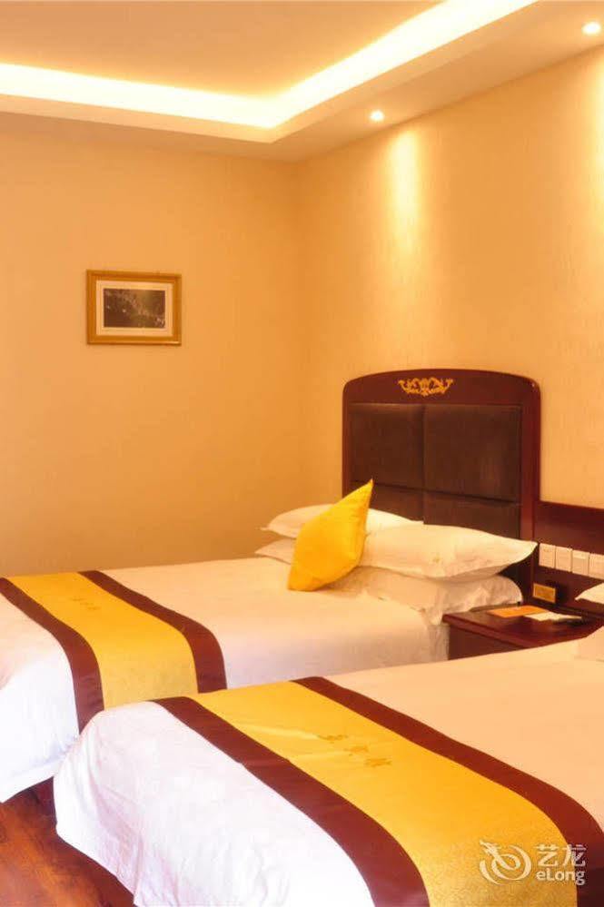 Yak Hotel Lhasa Eksteriør billede